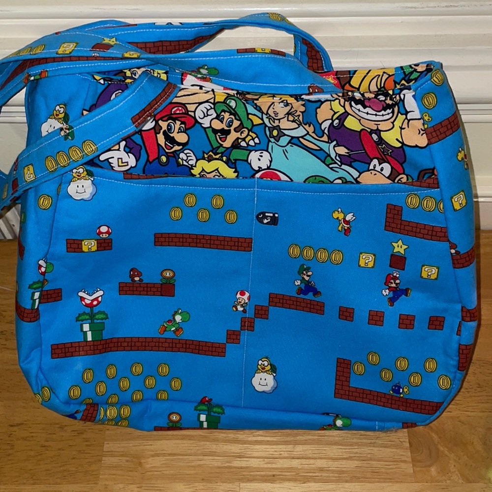 Super Mario cloth purse